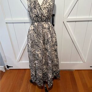 Dress Forum Black and Cream Tropical Maxi Dress